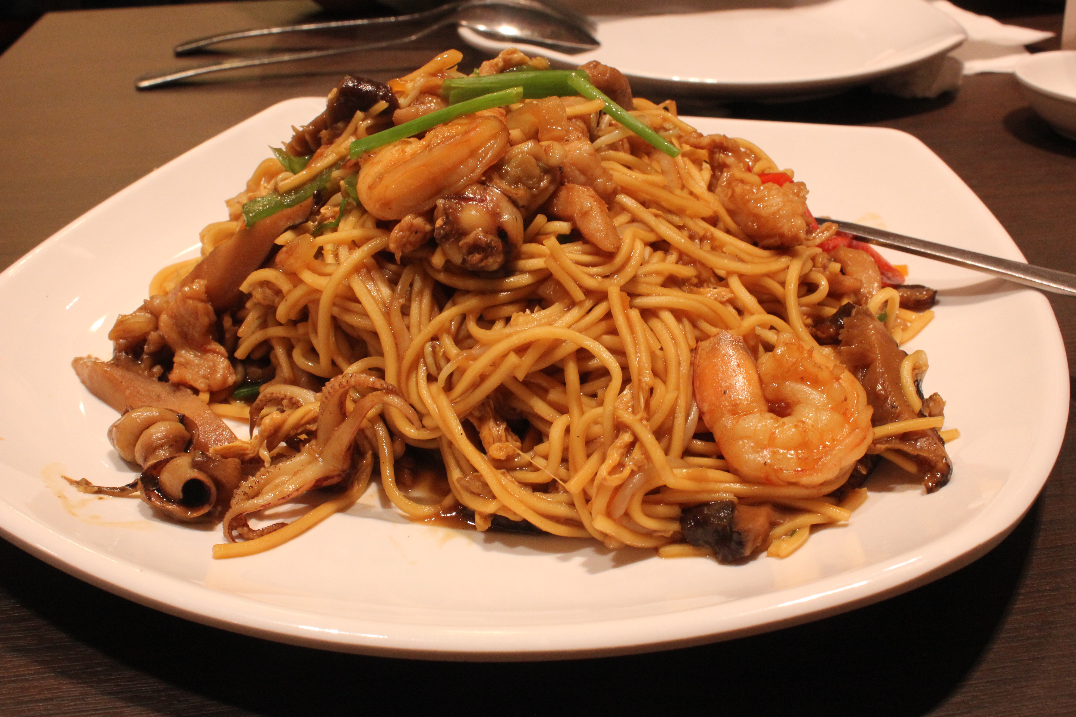 hong kong fried noodles | tastebudthrills